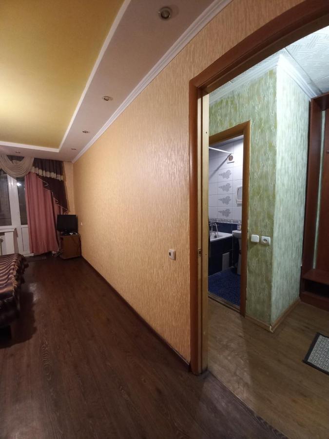 1 Комнатная Квартира Остановка Торговый Центр Tcherkassy Extérieur photo
