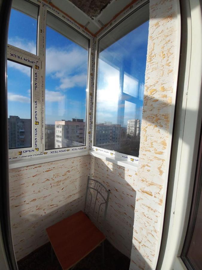 1 Комнатная Квартира Остановка Торговый Центр Tcherkassy Extérieur photo