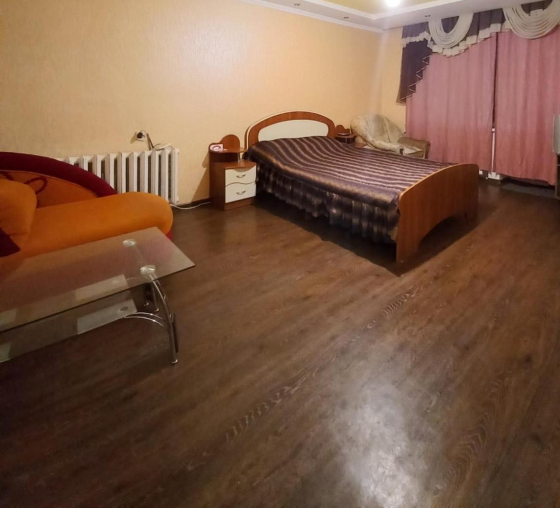 1 Комнатная Квартира Остановка Торговый Центр Tcherkassy Extérieur photo